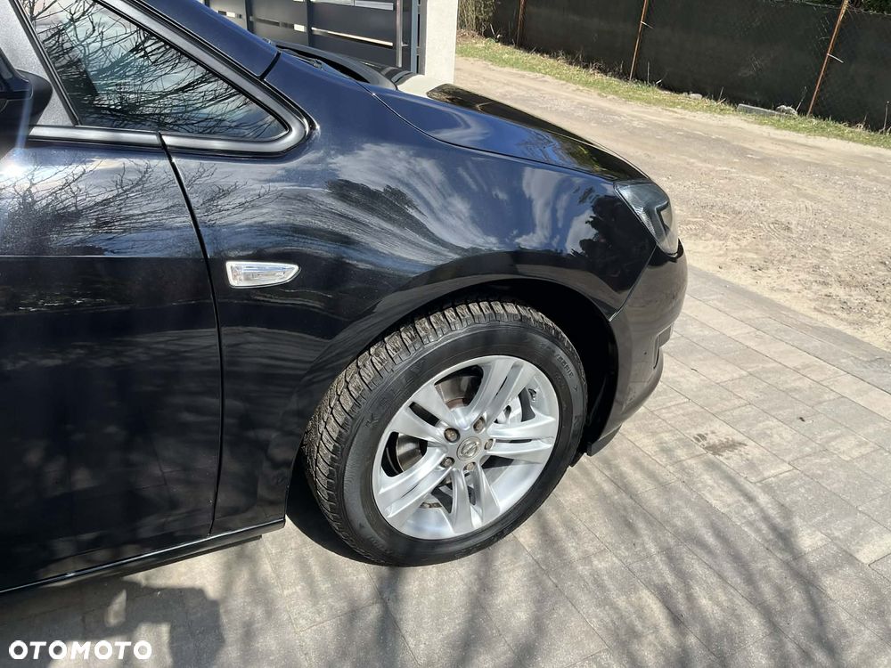 Opel Astra 1.6 Enjoy - 17