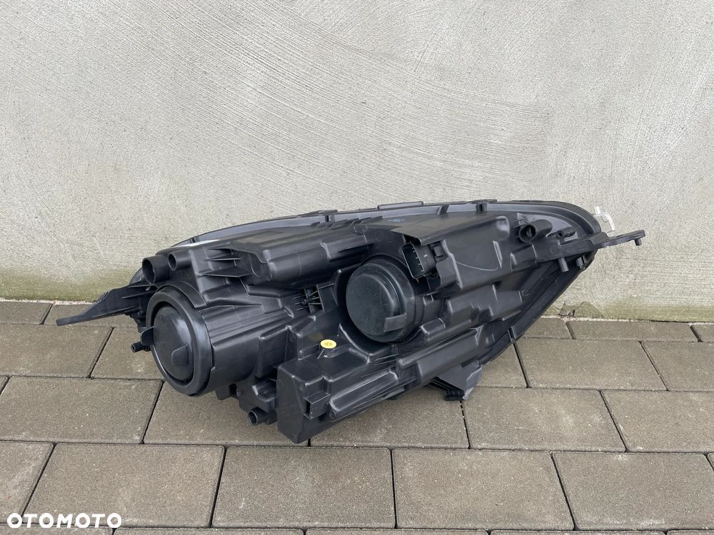 LAMPA PRZEDNIA LEWA FORD ECOSPORT LIFT  2017-- NOWA CZARNA - 2
