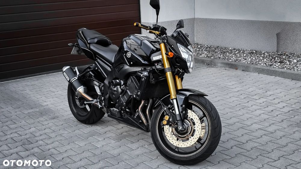 Yamaha FZ8 - 5