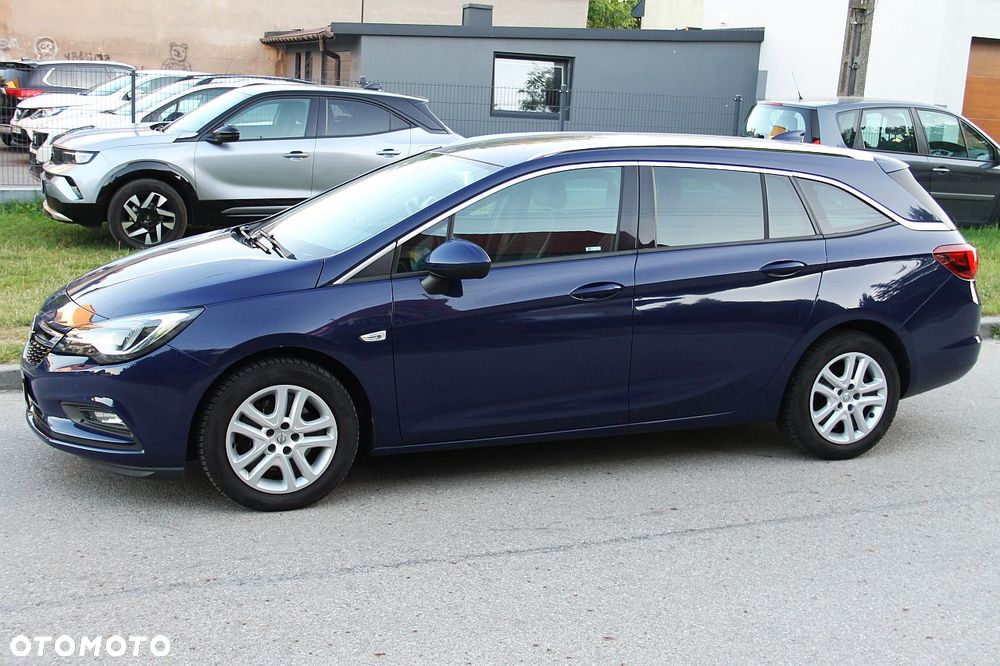Opel Astra - 4