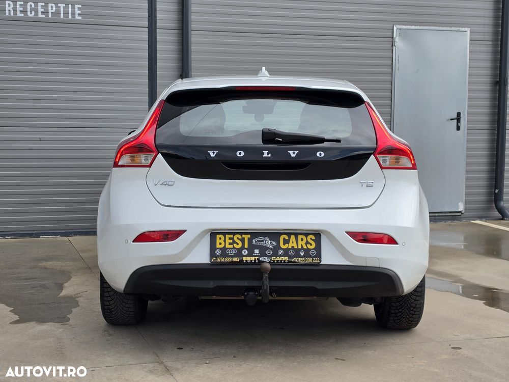 Volvo V40 - 10
