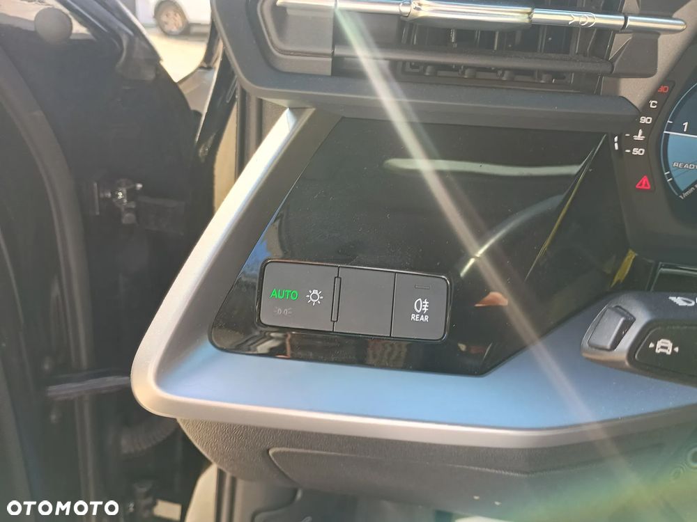 Audi A3 Limousine 30 TDI - 30