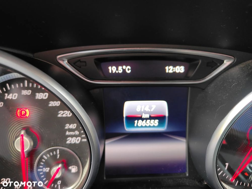 Mercedes-Benz CLA - 19