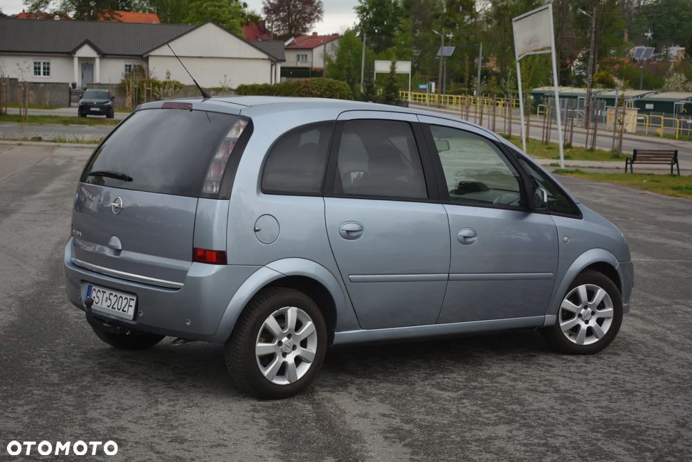 Opel Meriva - 14