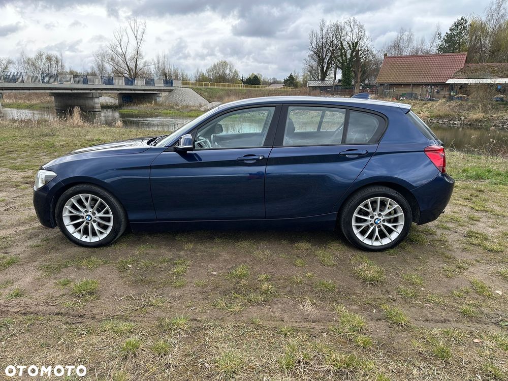 BMW Seria 1 116i - 5