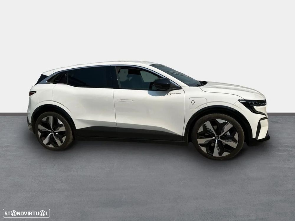 Renault Mégane E-Tech - 5