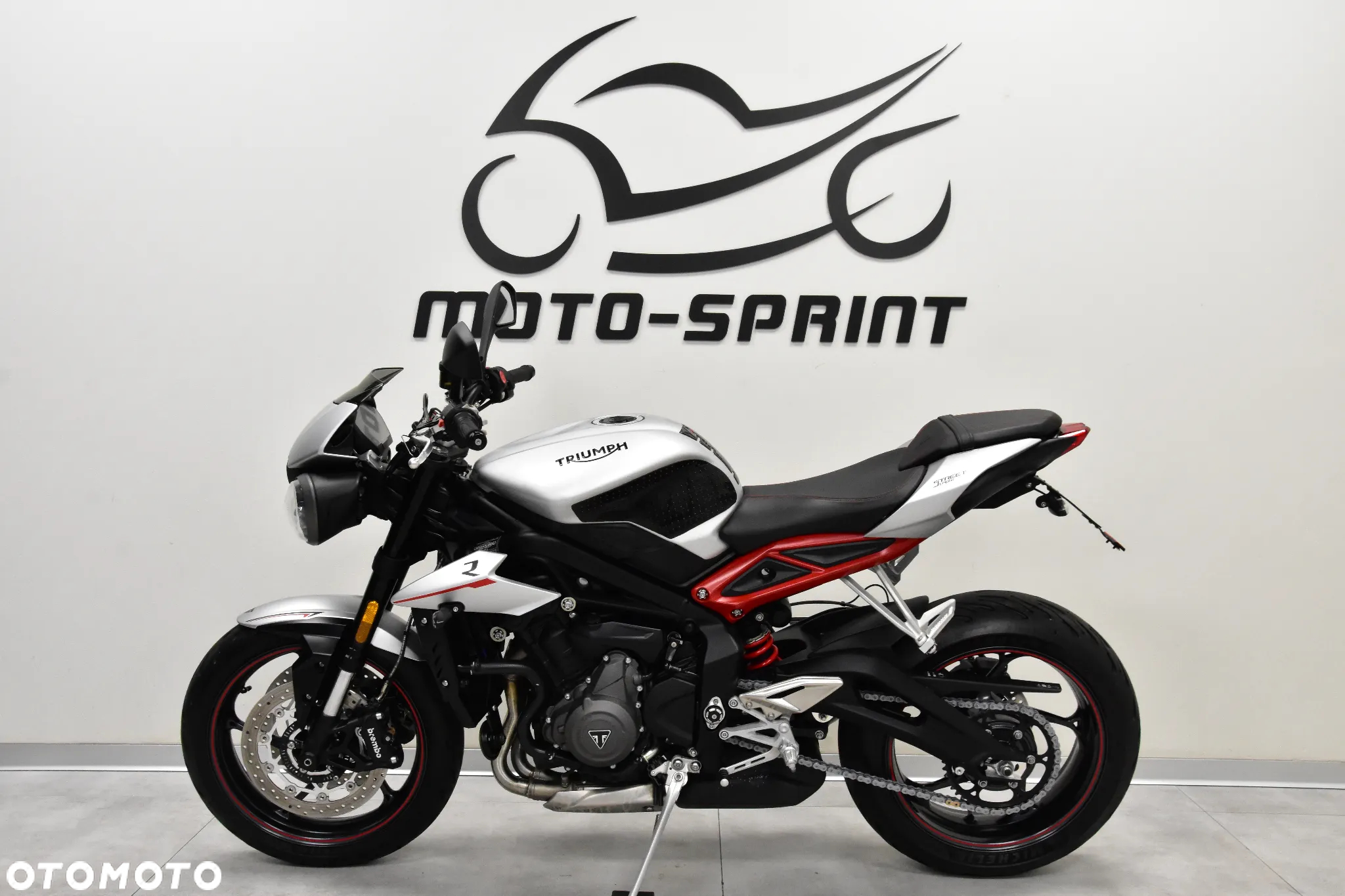 Triumph Street Triple - 2