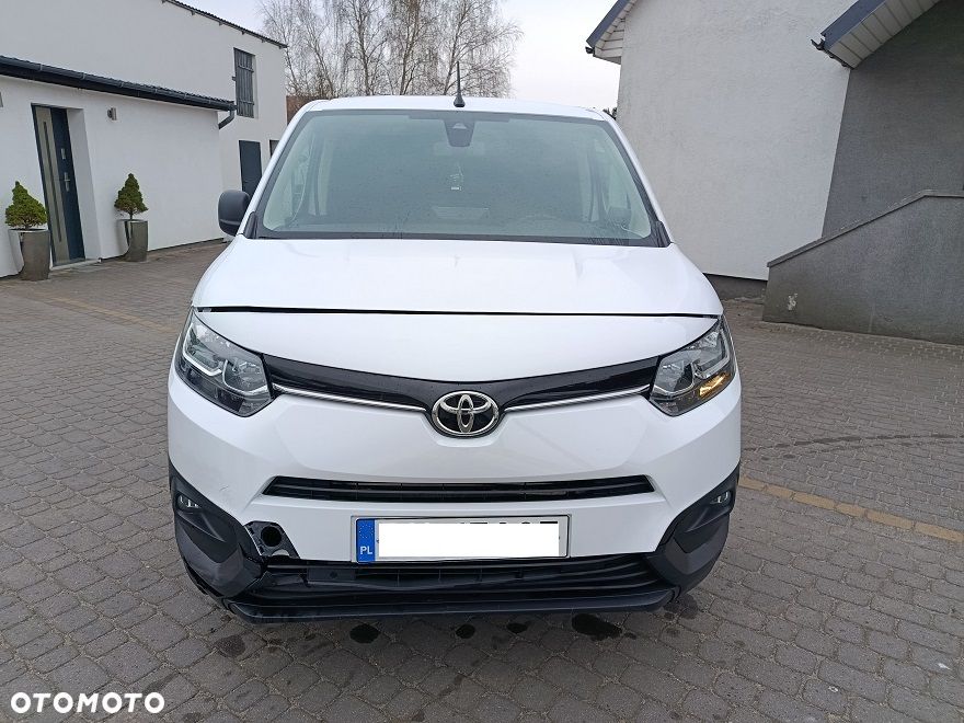 Toyota Proace City - 16