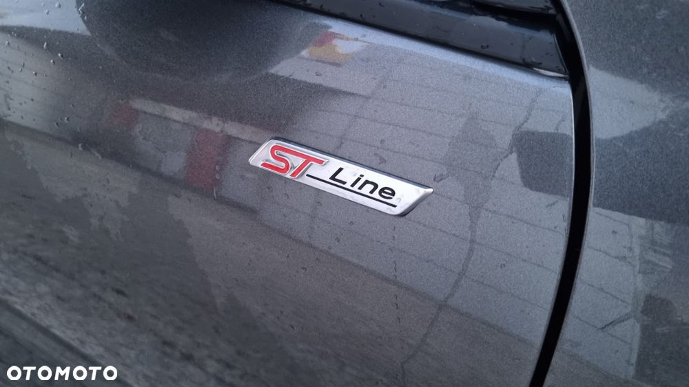 Ford Kuga 2.5 FHEV FWD ST-Line eCVT - 31