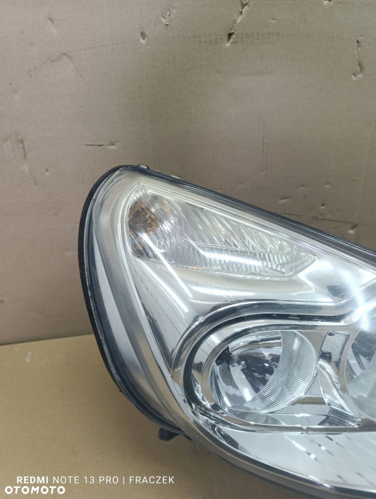 LAMPA PRAWY PRZÓD FORD S-MAX MK1 6M21-13W029-AH - 2