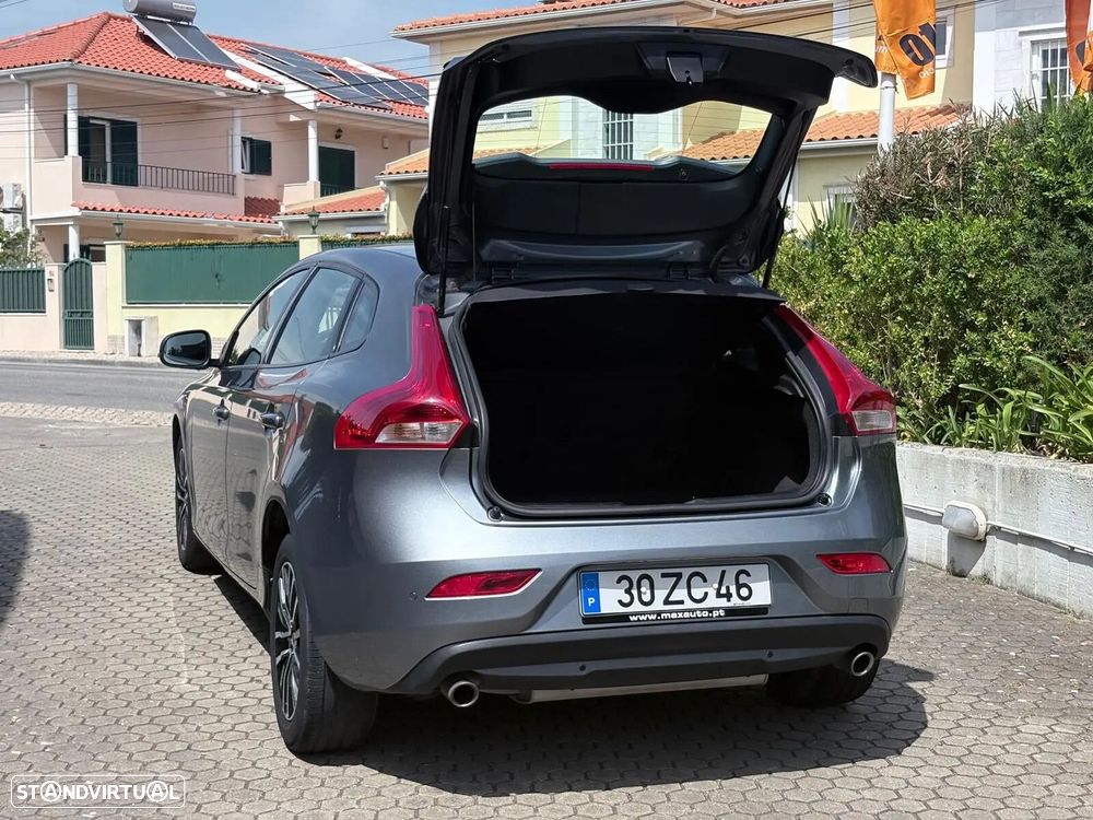 Volvo V40 1.5 T3 Sport Edition Plus Geartronic - 27