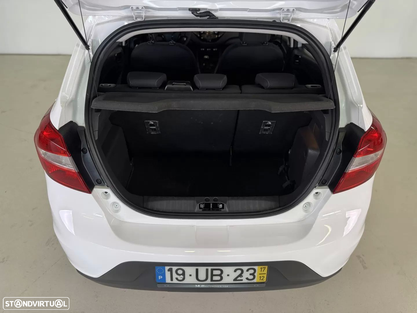 Ford KA+ 1.2 Ti-VCT Ultimate - 19