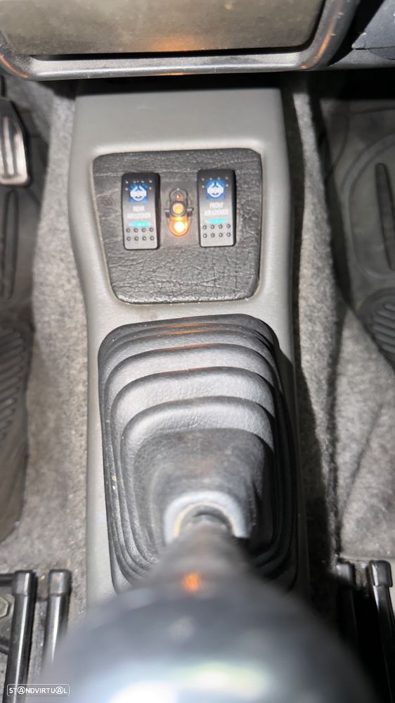 Suzuki Jimny 1.3 16V Hard Top - 11
