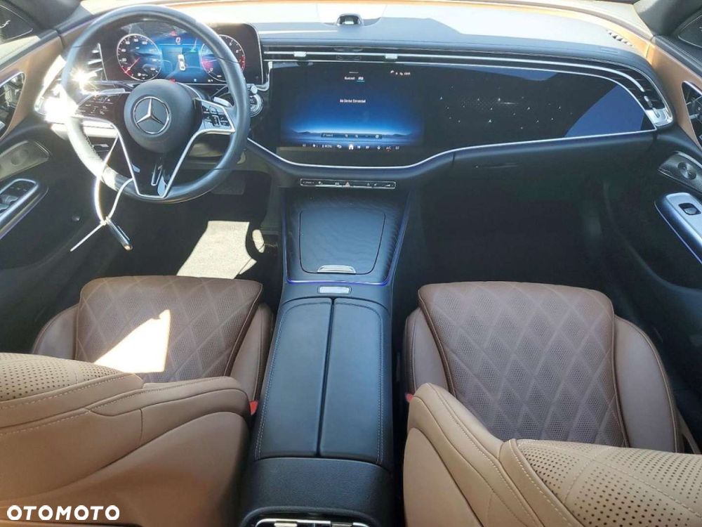 Mercedes-Benz Klasa E - 9