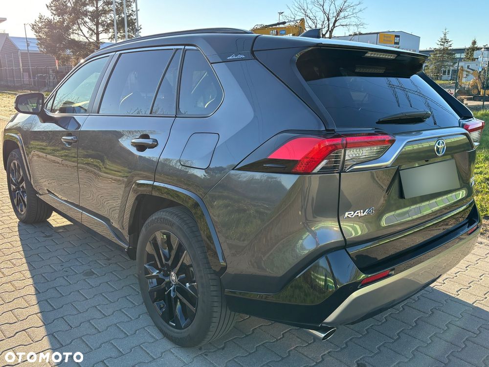 Toyota RAV4 - 7