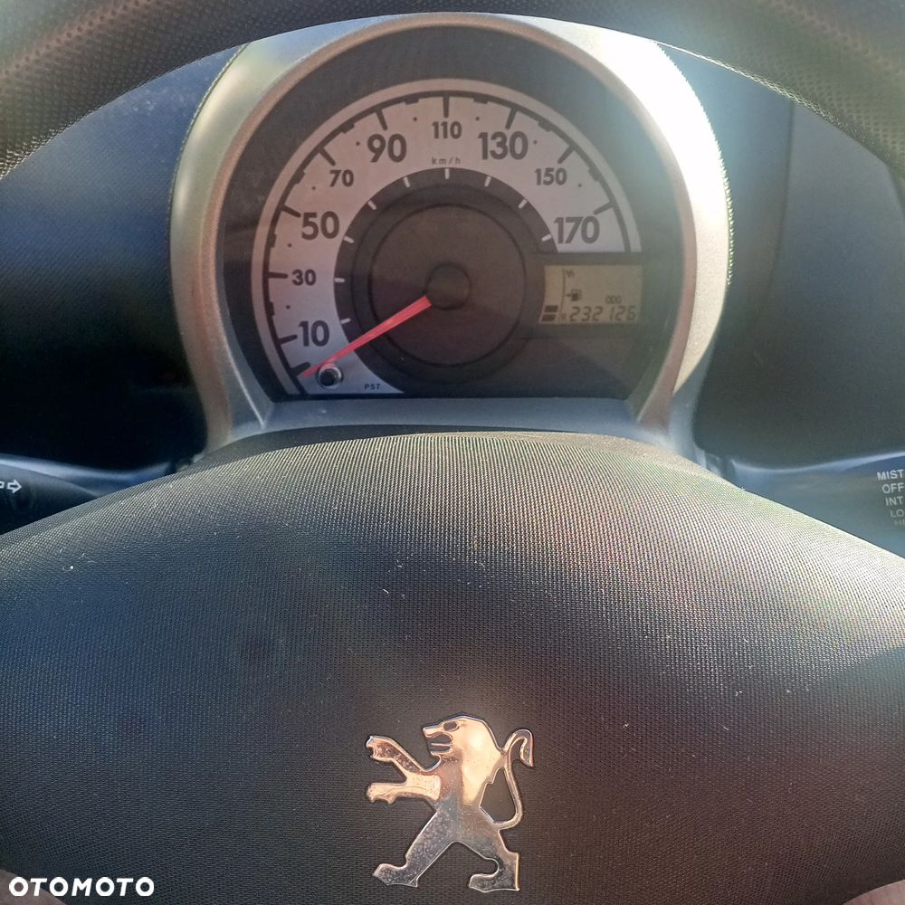 Peugeot 107 - 6