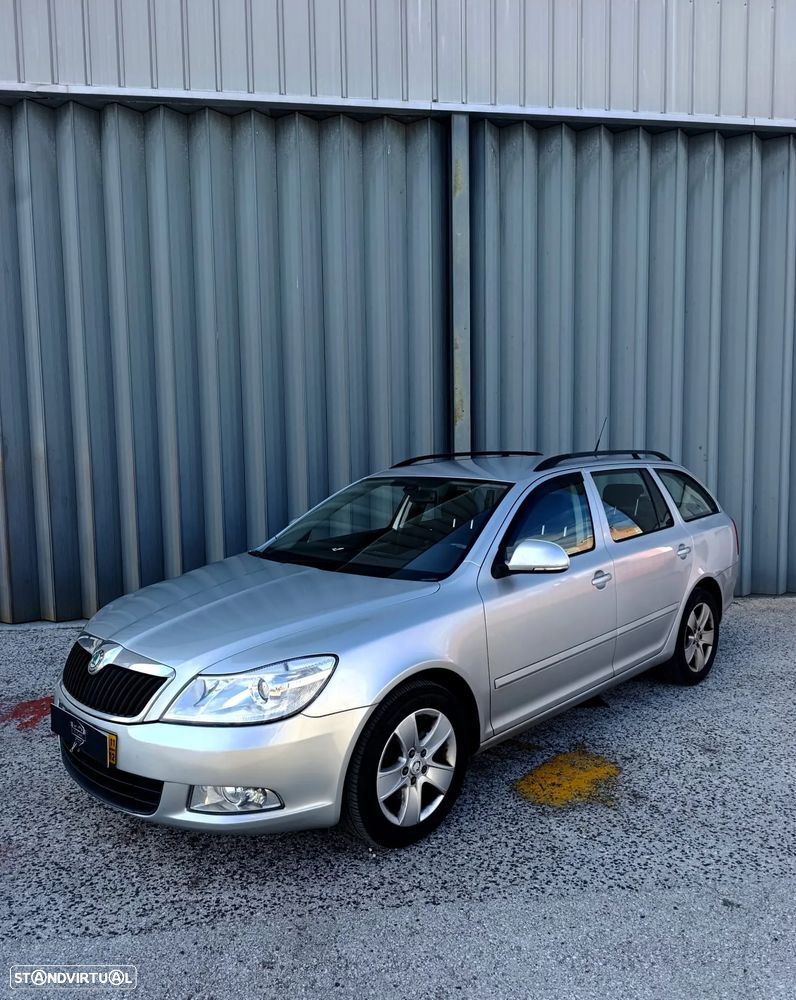 Skoda Octavia Break 1.6 TDi Elegance - 1