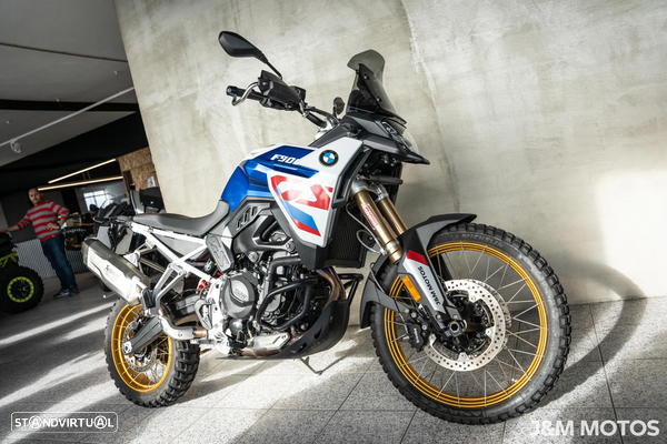 BMW F 900 GS