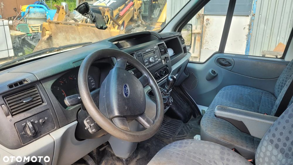 Ford TRANSIT - 3