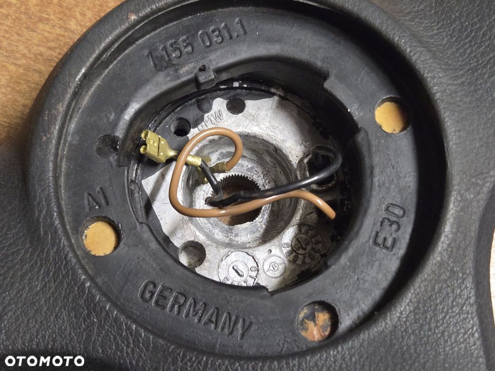 BMW E30 Kierownica 3 Ramienna Sportowa M20 385mm 1.155031 nr 6 - 6
