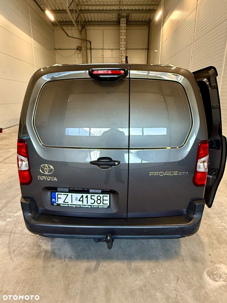 Toyota Proace City - 9