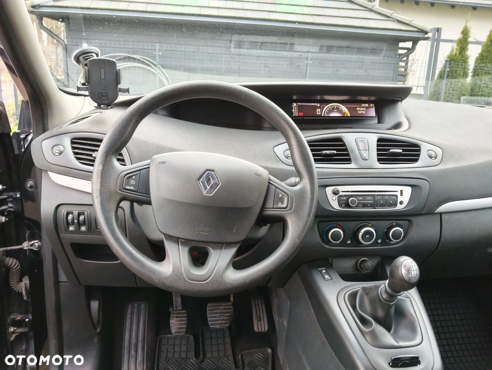 Renault Scenic 1.5dCi TomTom Edition - 11