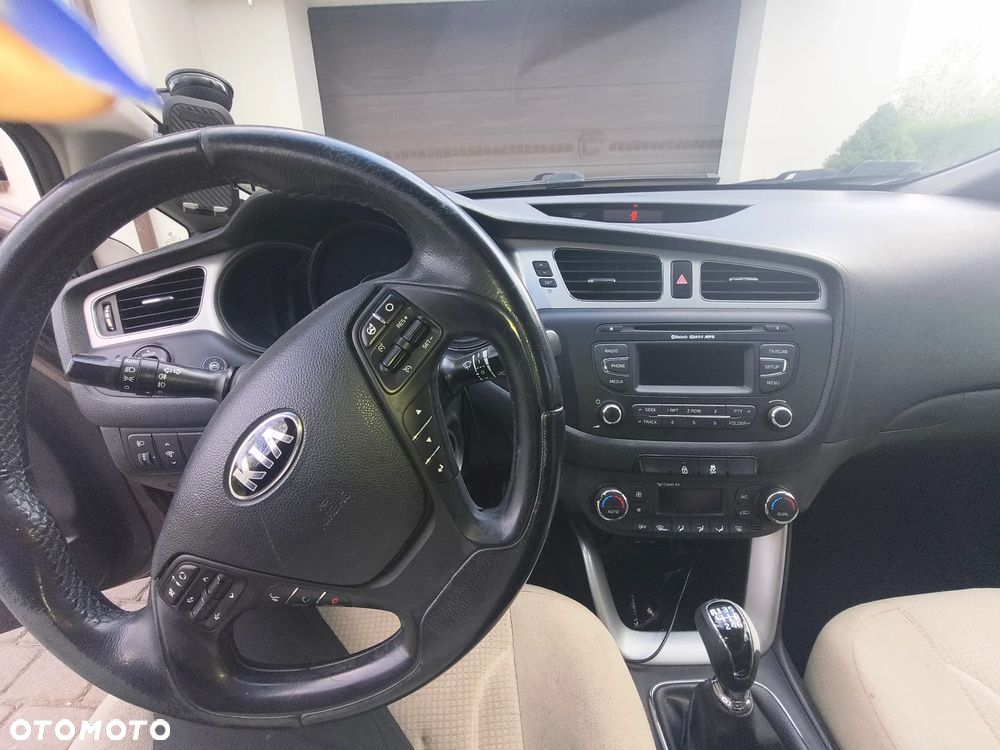 Kia Ceed 1.4 M - 4