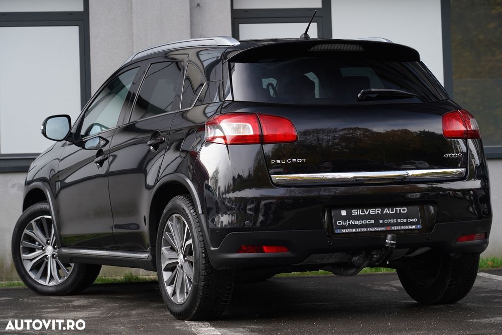 Peugeot 4008 - 17