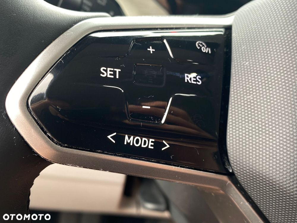 Volkswagen ID. Buzz 82kWh Pro - 14