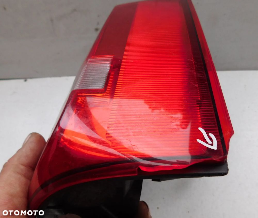 lampa prawa tył VW T5 lift - 6