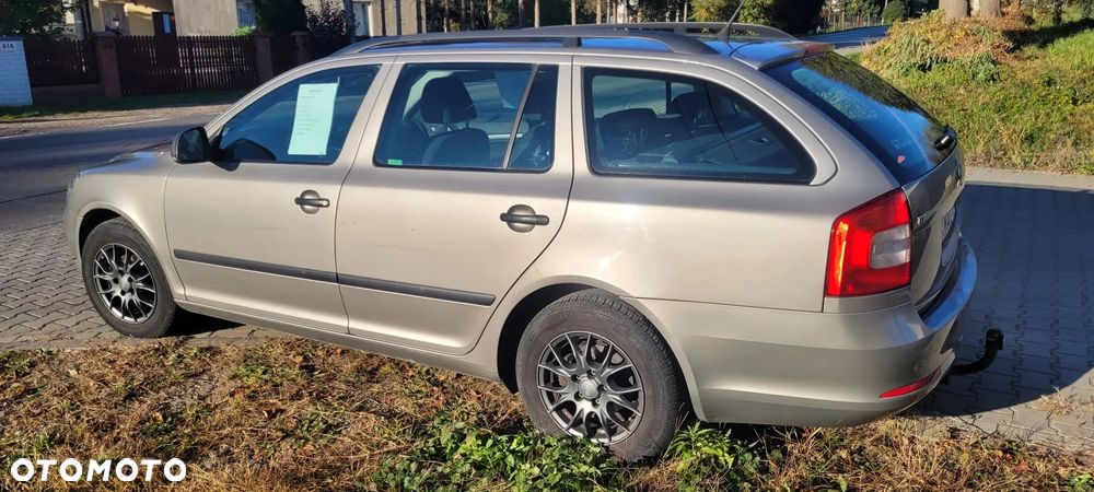 Skoda Octavia - 2
