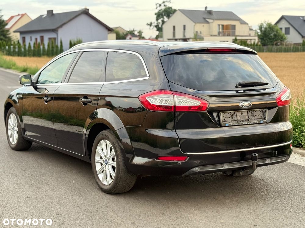 Ford Mondeo - 8