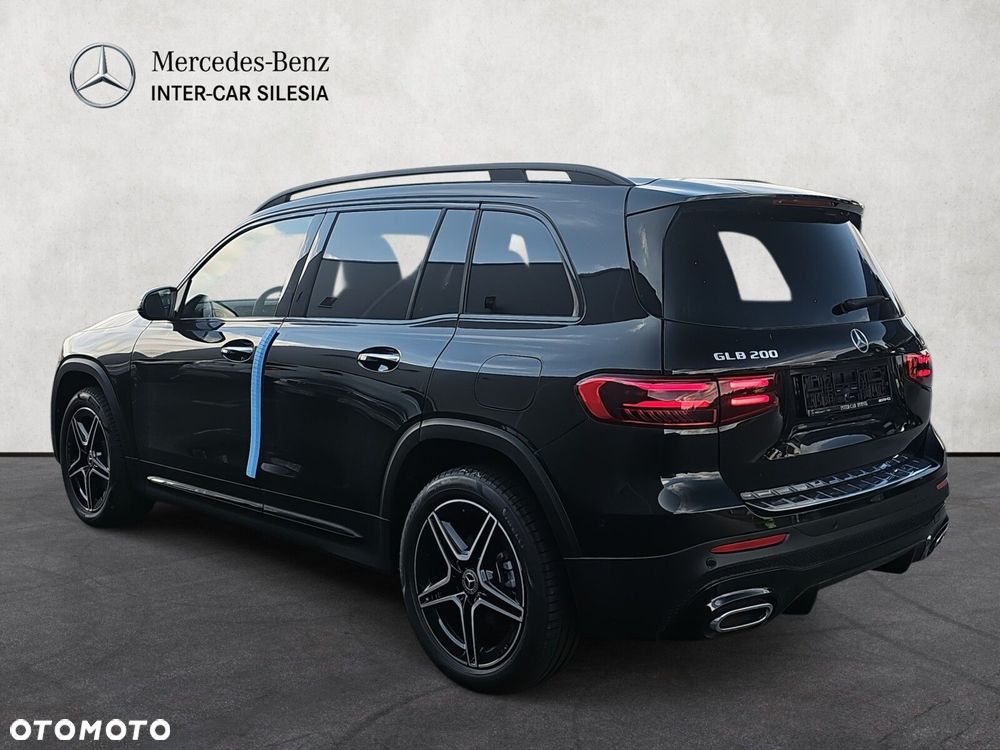 Mercedes-Benz GLB - 7