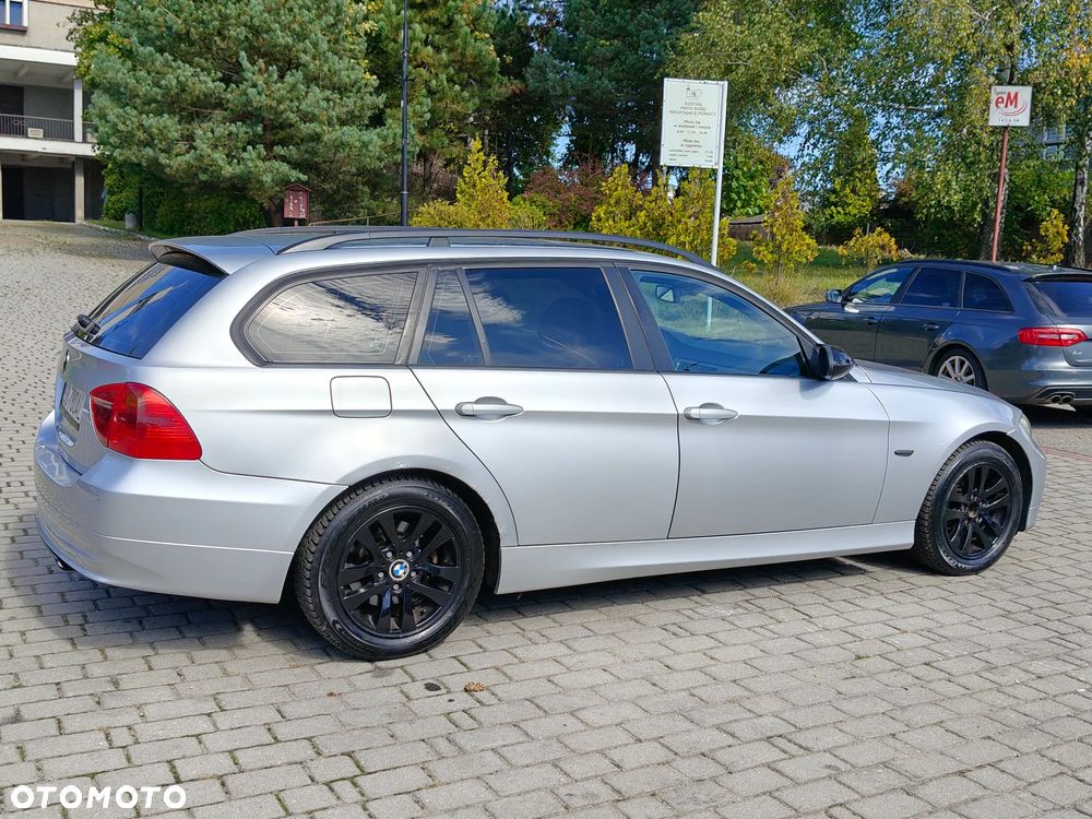 BMW Seria 3 - 11