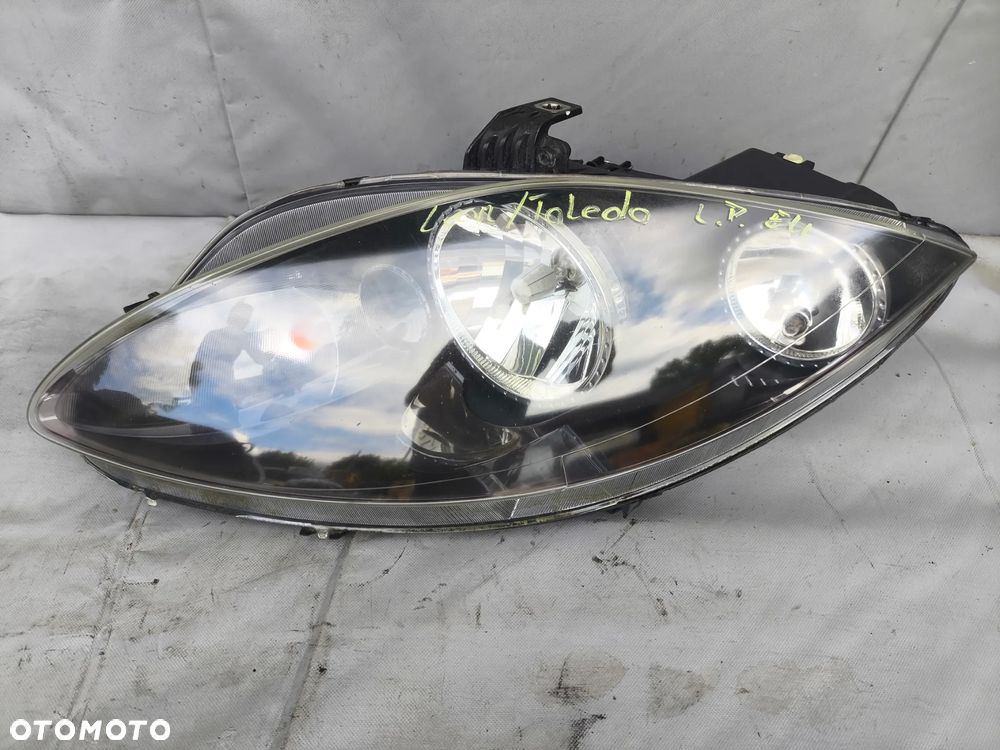 LAMPA LEWA PRZÓD EUROPA SEAT ALTEA TOLEDO III LEON II 5P1941005A EUROPA - 1