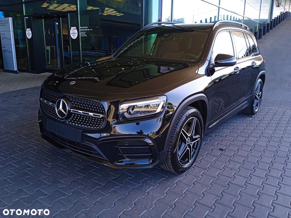 Mercedes-Benz GLB - 3