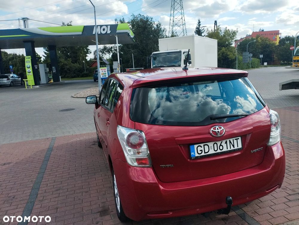 Toyota Verso 2.0 D-4D 2010 7os - 4