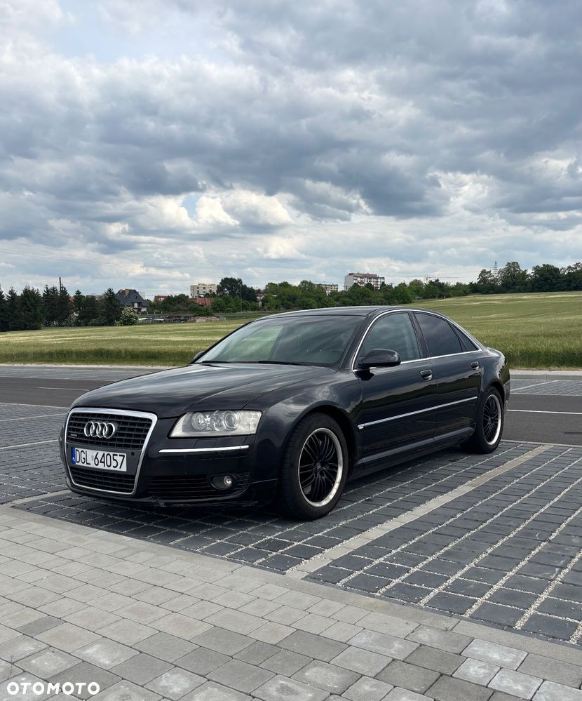 Audi A8 3.2 FSI - 1