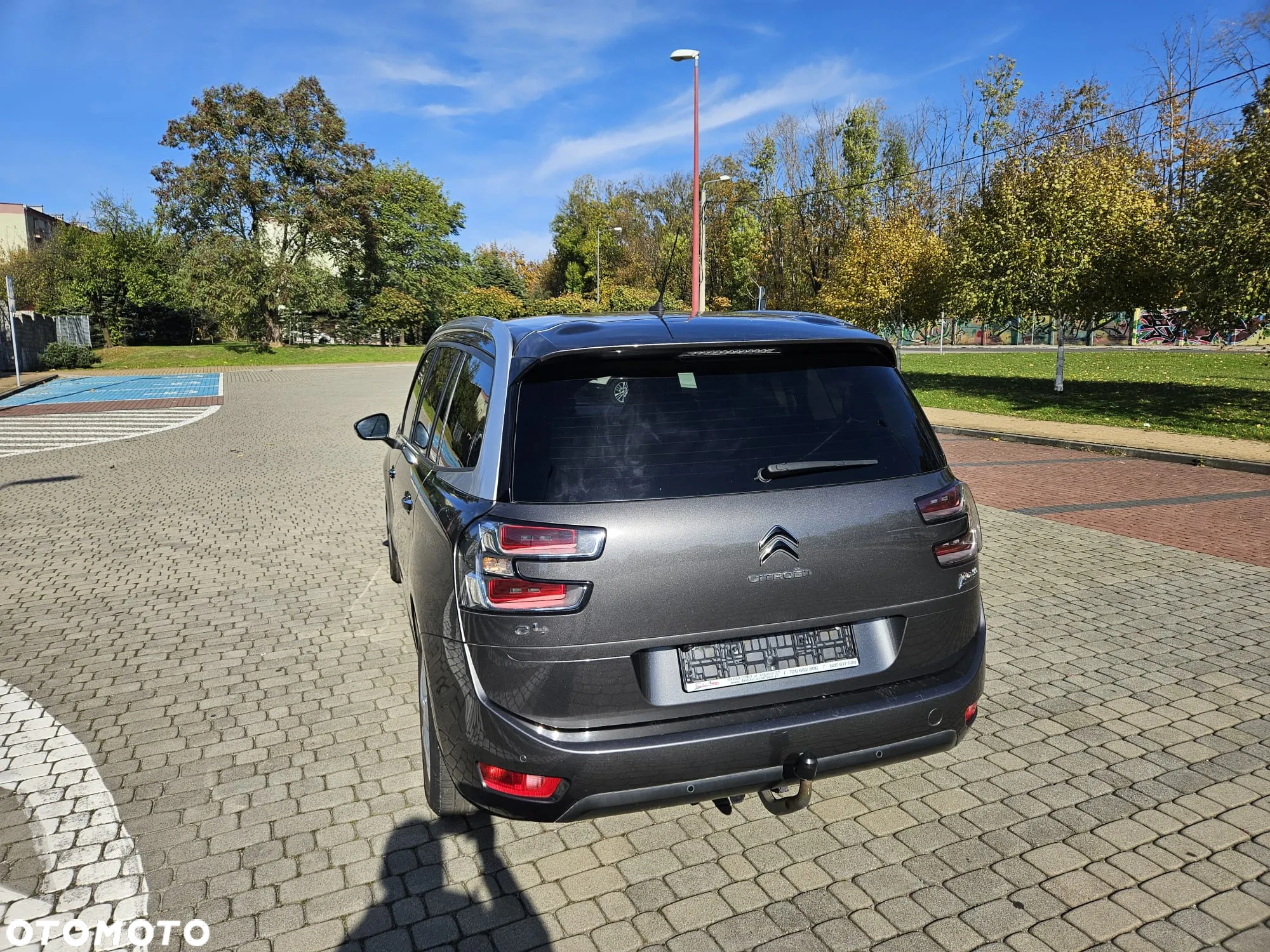 Citroën C4 Grand Picasso e-HDi 115 ETG6 Exclusive - 4