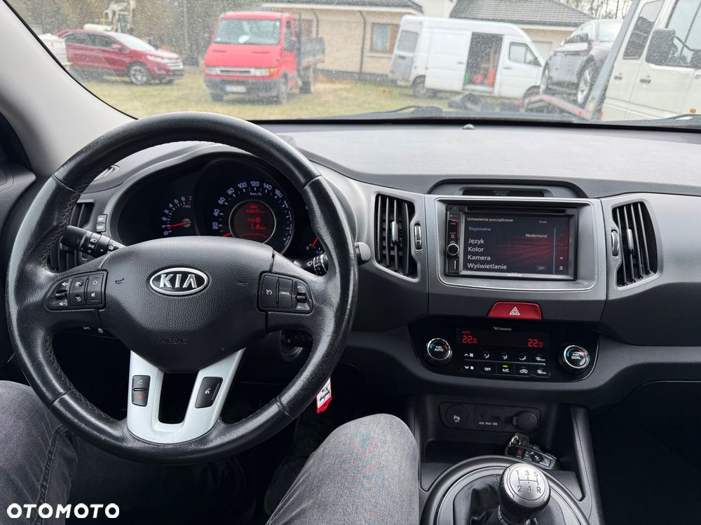 Kia Sportage 2.0 CVVT 2WD Vision - 17
