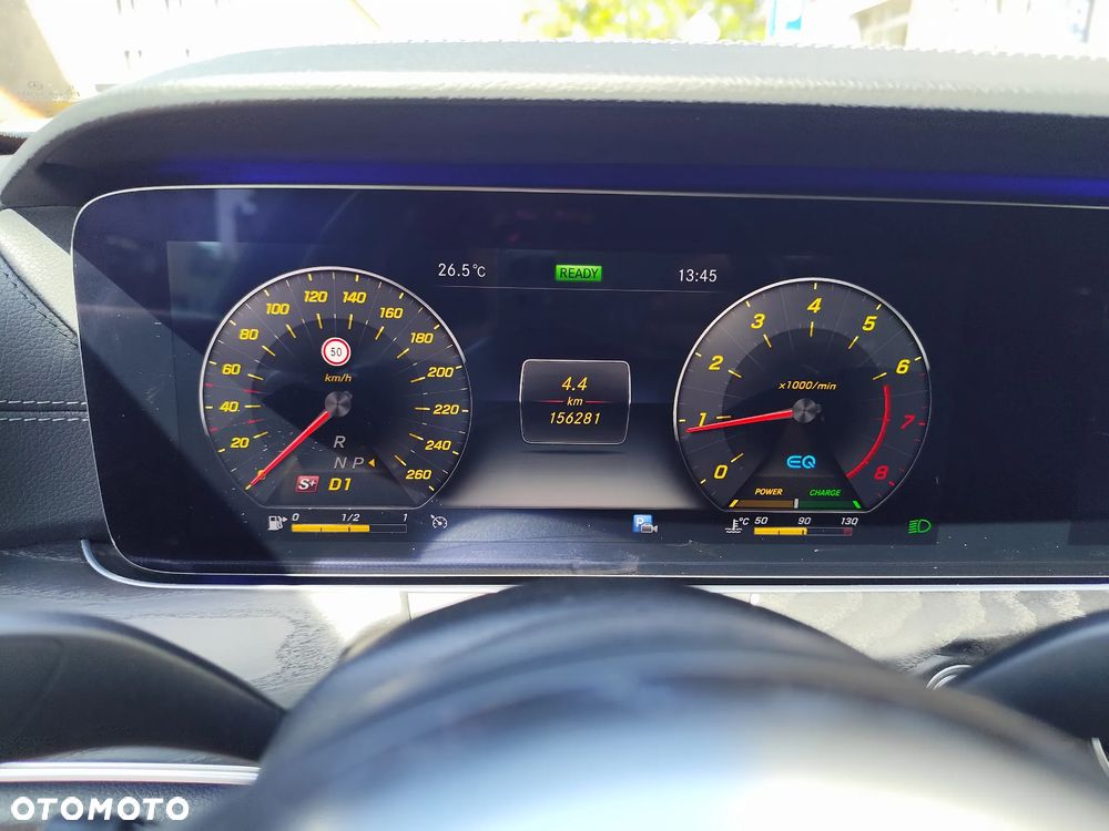 Mercedes-Benz Klasa E 300 9G-TRONIC AMG Line - 29