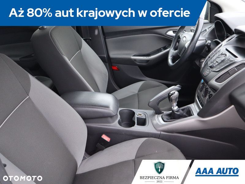 Ford Focus - 11