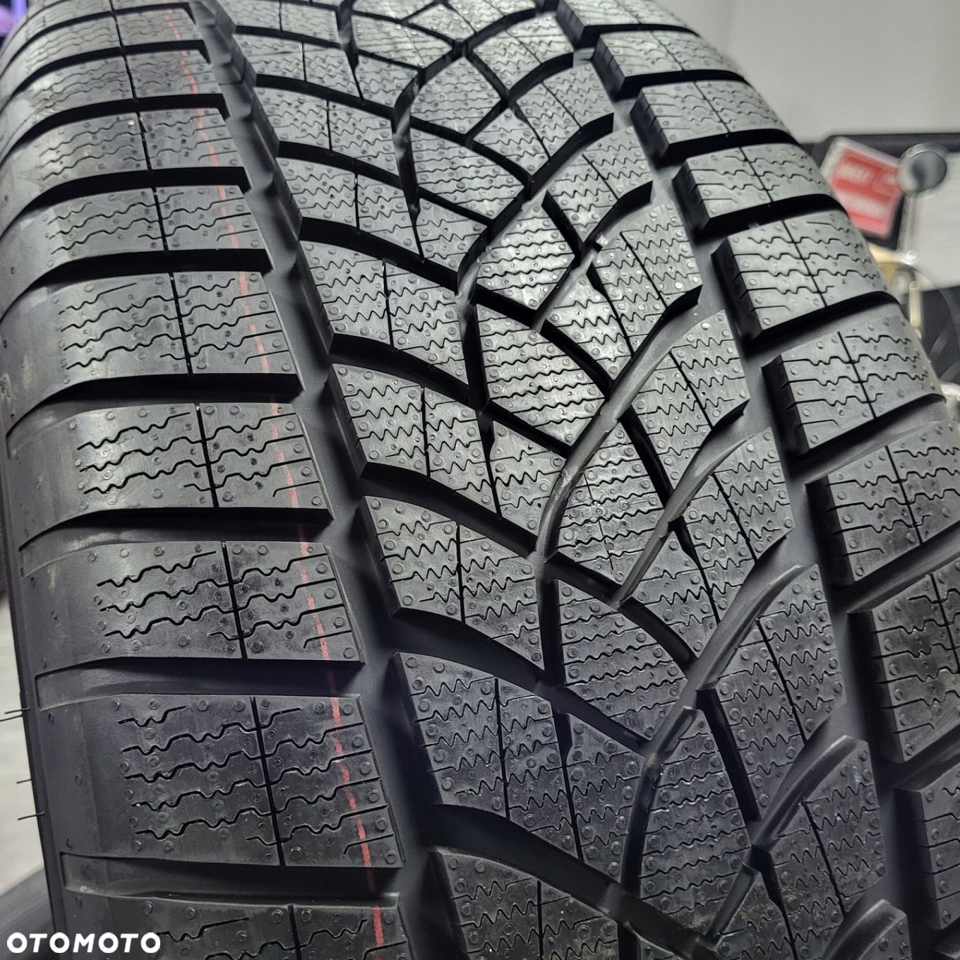 Zimowe 20 ORYGINAŁ MERCEDES EQS SUV 296 NOWE - 6