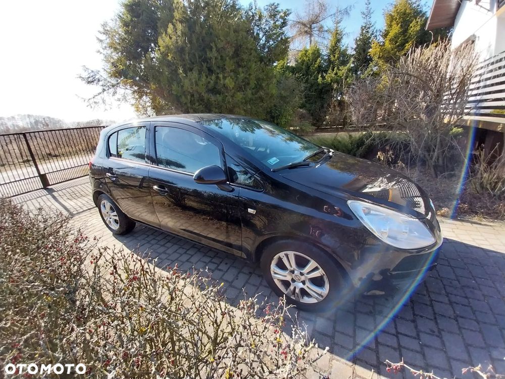 Opel Corsa 1.2 16V Cosmo - 5