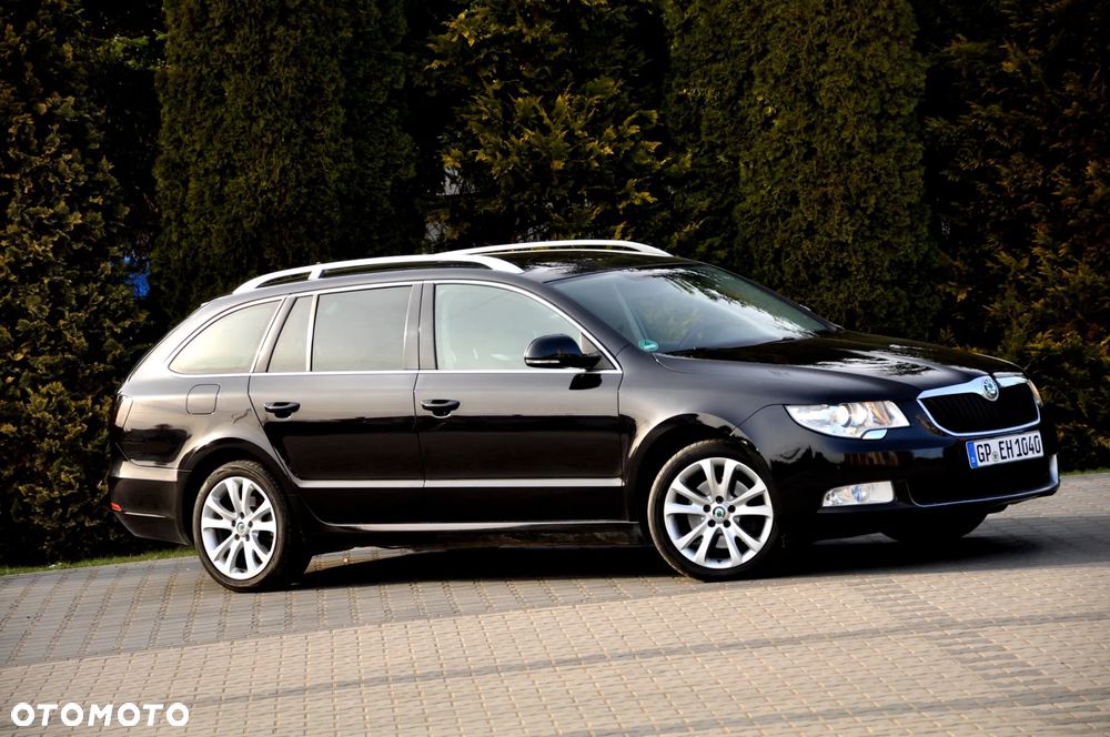 Skoda Superb 2.0 TDI DSG Exclusive - 9