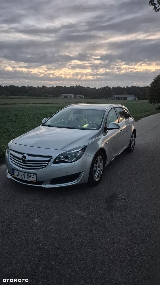 Opel Insignia - 14