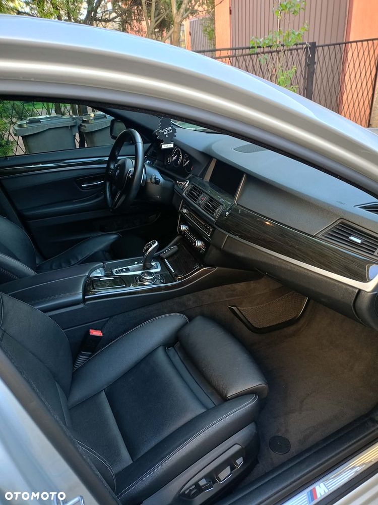 BMW Seria 5 535i Sport-Aut - 10