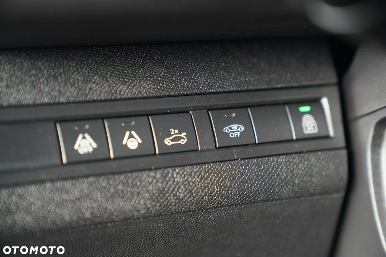 Peugeot 5008 - 20