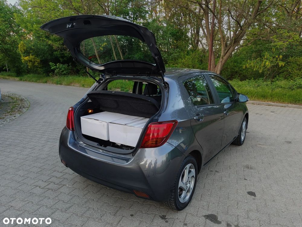 Toyota Yaris 1.33 Business Edition - 27