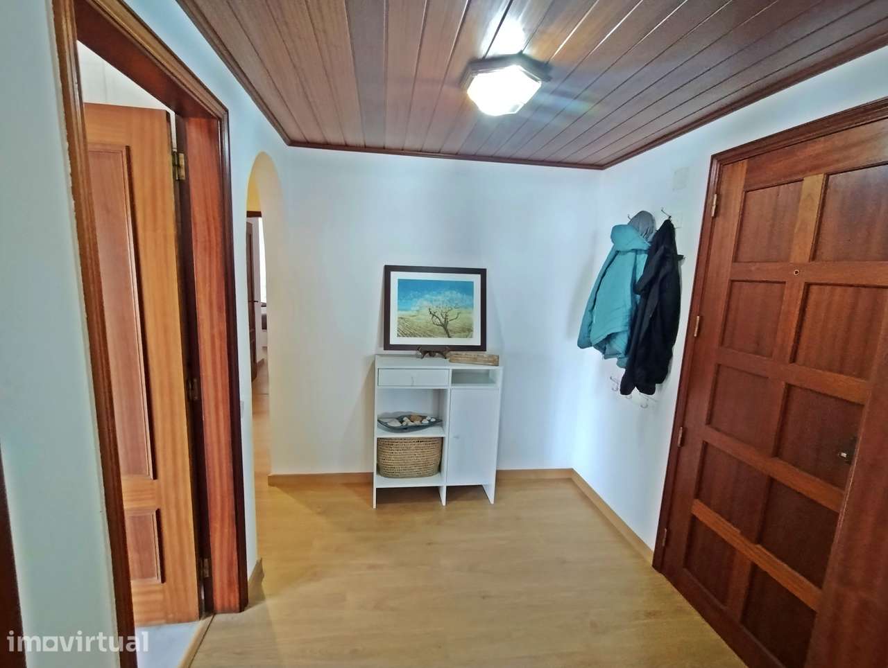 Apartamento T2 + Garagem Independente em Lagos - Grande imagem: 4/20
